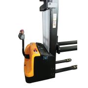 Штабелер самоходный 2,0 т 1,6 м TOR CDD2016-WSL Li-ion (сопровождаемый)