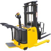 Штабелер самоходный 1,5 т 4,5 м XILIN CQDH15A-II с раздвижными вилами и противовесом (с платформой)